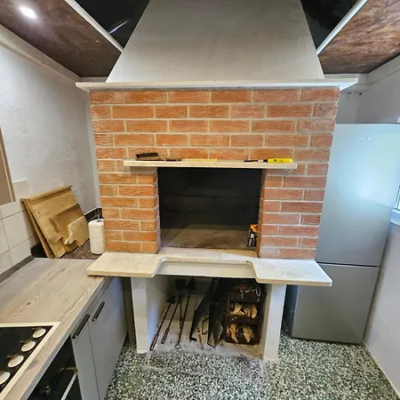Kuca Pazanin * Vinisce